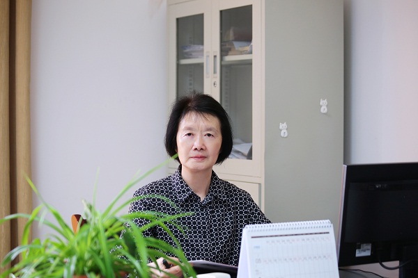 城市建设与交通学院名誉院长、教学督导：汪正兰