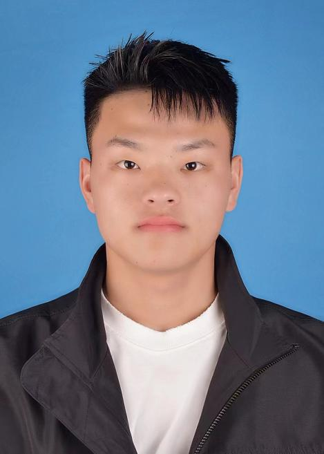 校团委学生兼职副书记一张震