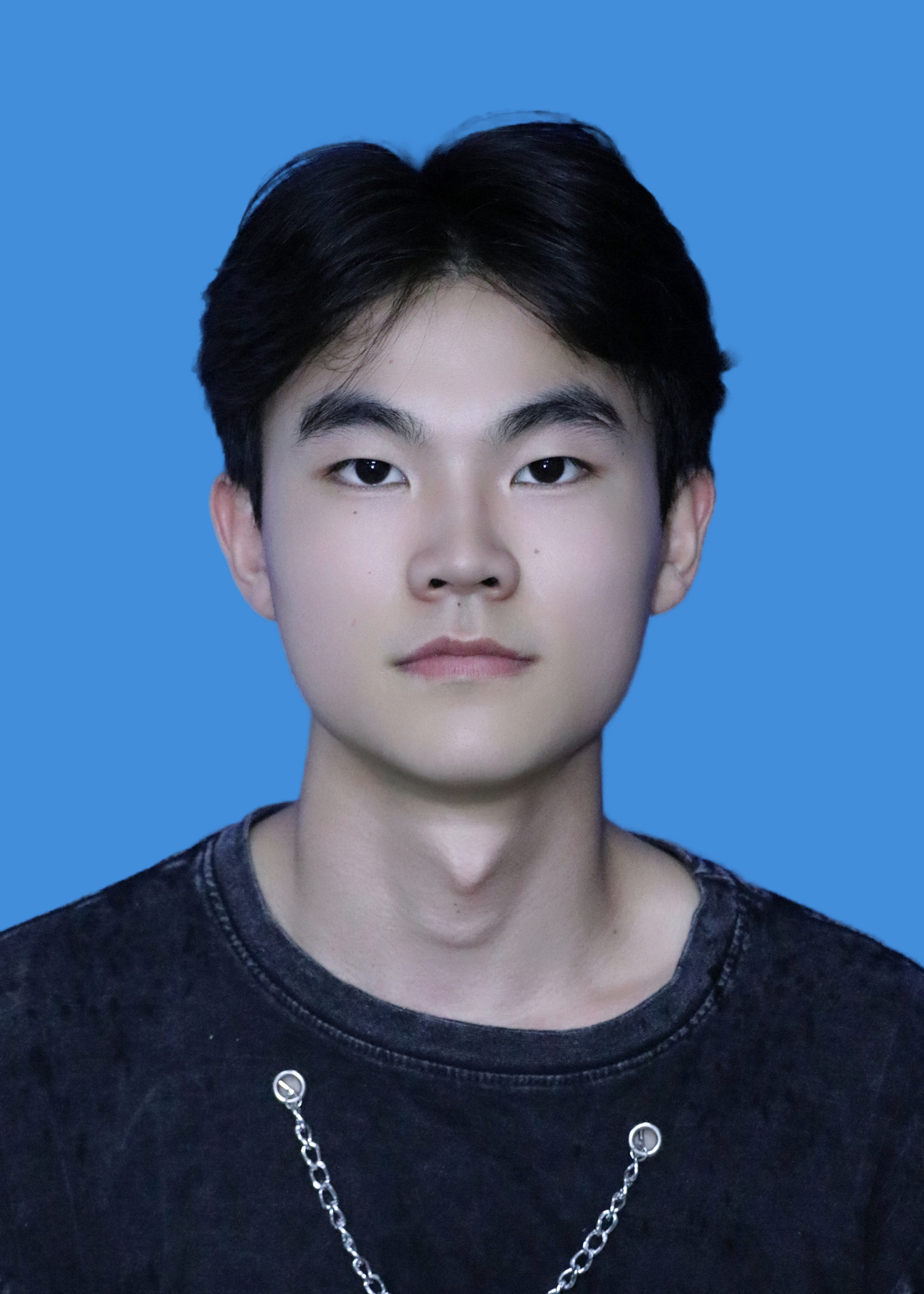 创意设计学院直联主席一周梦强
