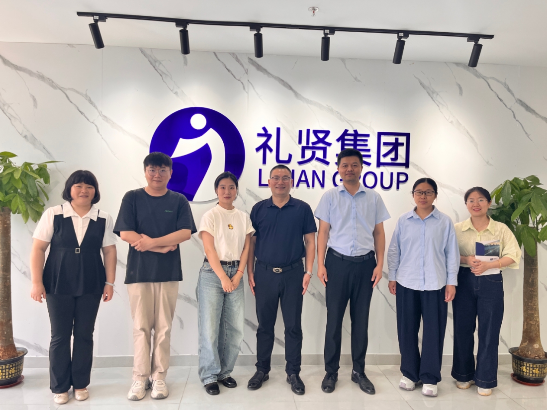 访企拓岗促产教融合 校企携手共育无人车人才  ——我院赴安徽九识科技洽谈无人配送车订单班合作